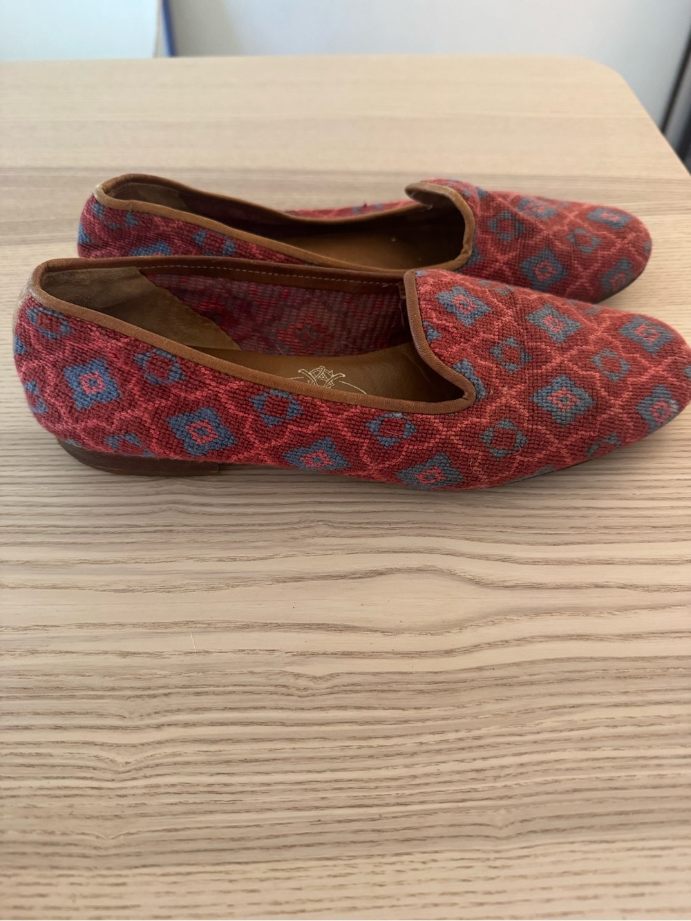 Stubbs and Wooten Red and Blue Patterned Slip-On Flats, 9.5 - Picture 13 of 13